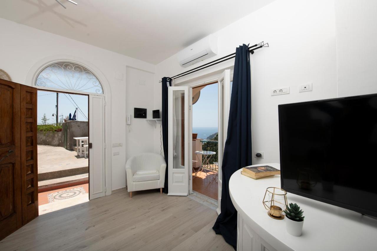 Amalfi Venere House -Balcony & Seaview Apartment Екстериор снимка