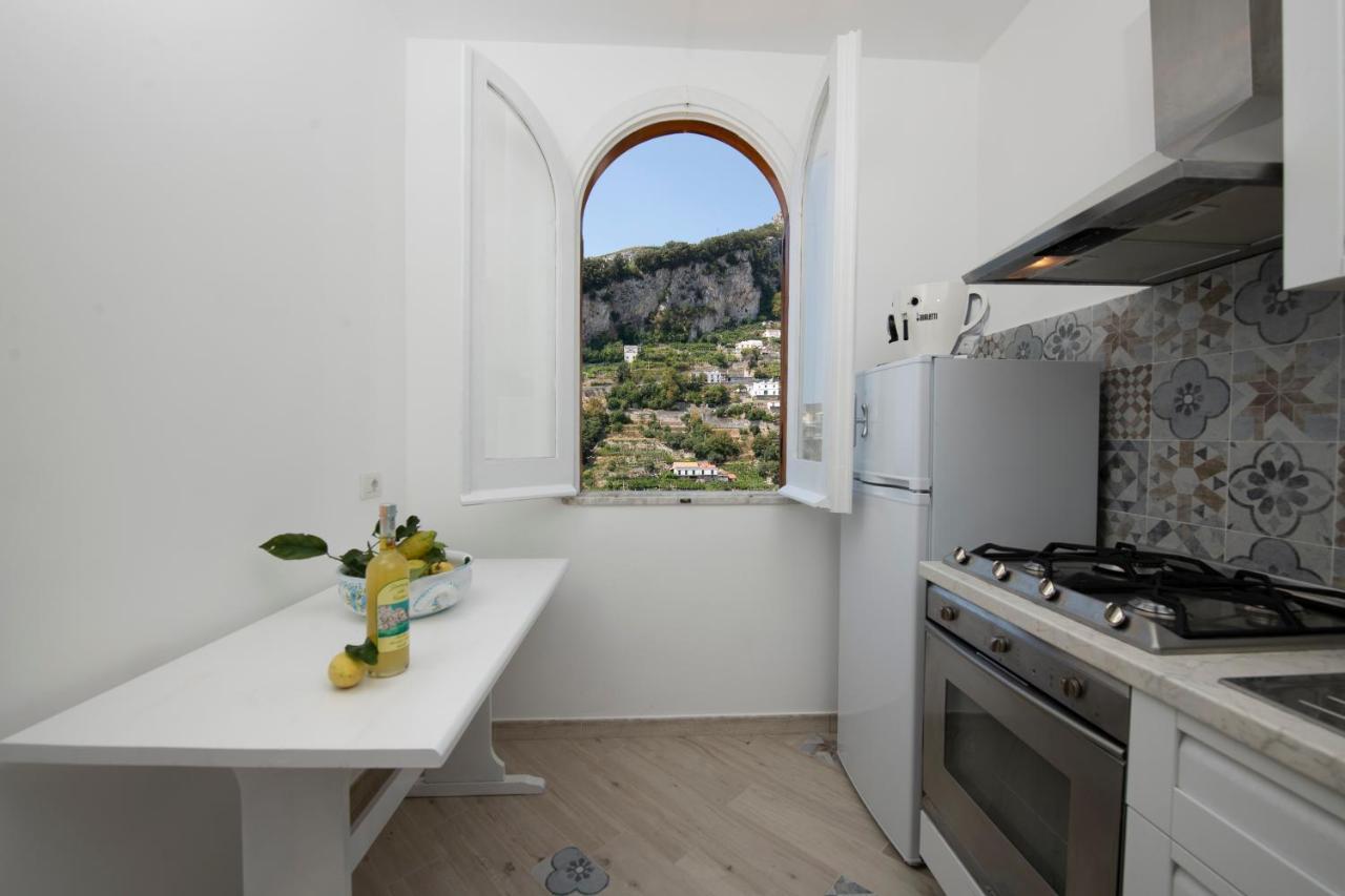Amalfi Venere House -Balcony & Seaview Apartment Екстериор снимка